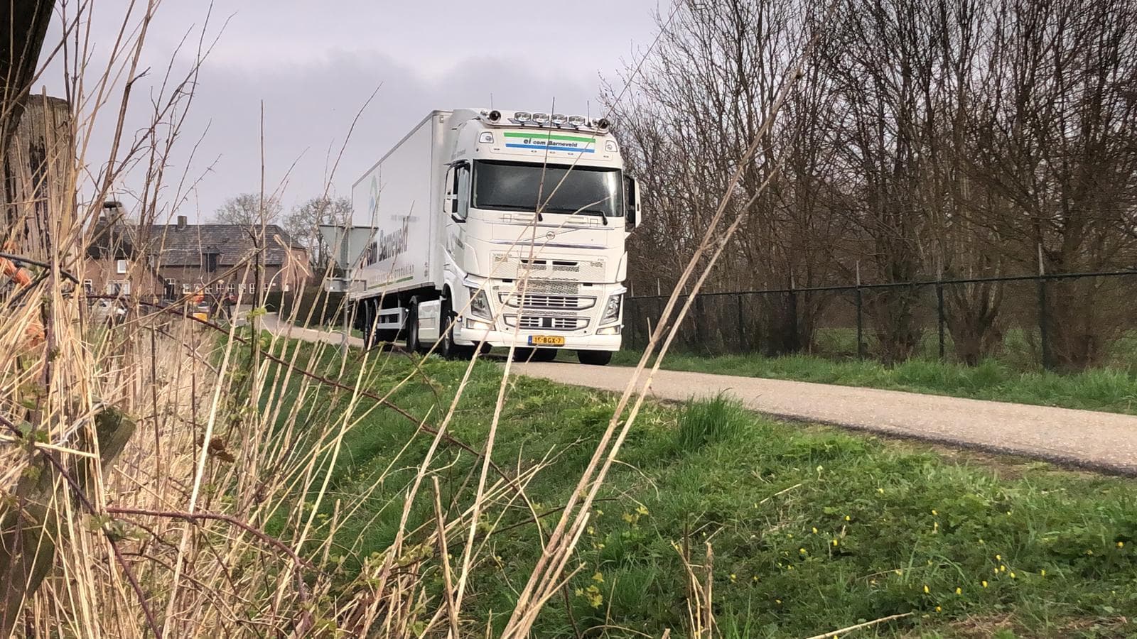 Eicom Barneveld truck on its way to a customer